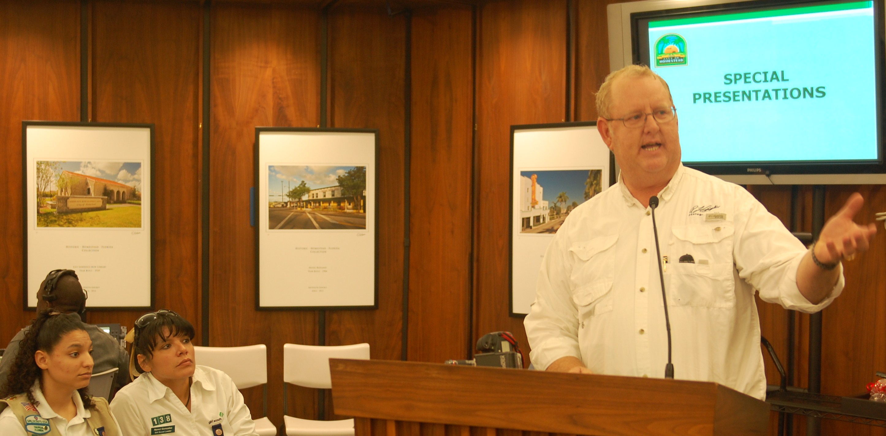 Councilman Shelley presents Robert Chaplin Exhibit