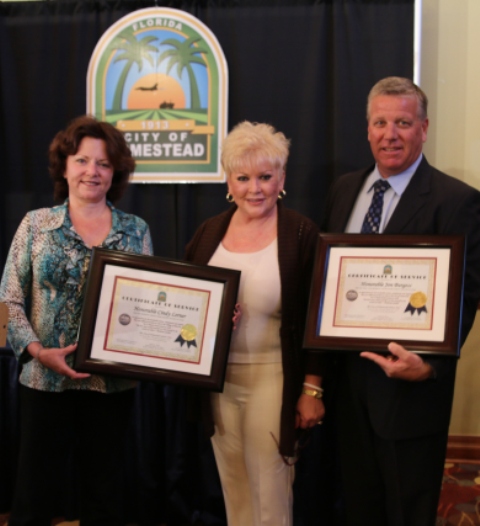 waldman honors burgess, league of cities 2014