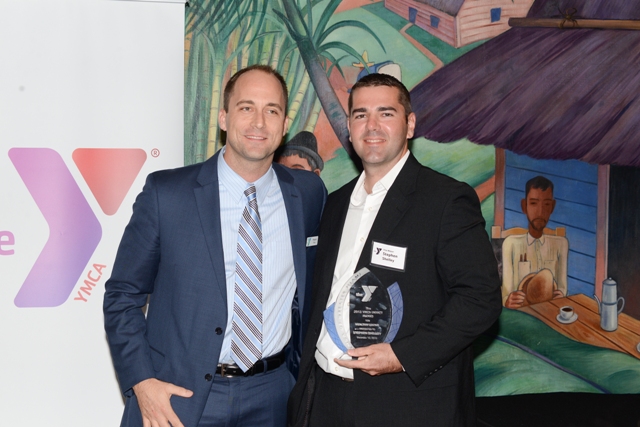 Shelley Tune YMCA Healthy Living Award 2013.jpg